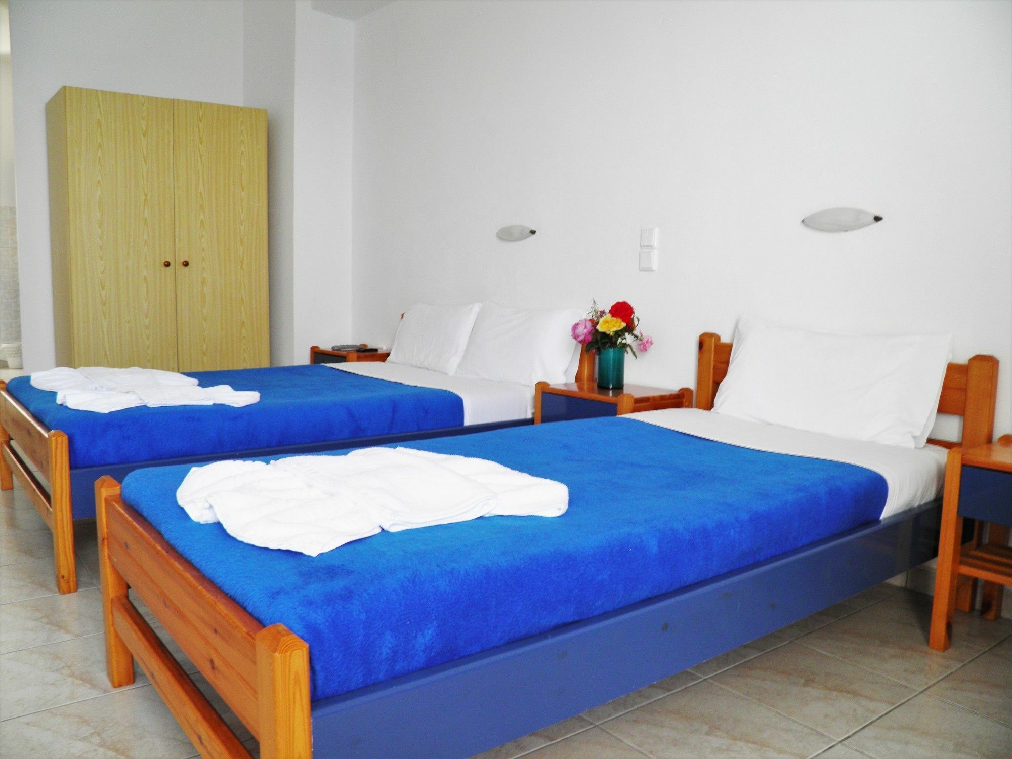 קליבס Christi Apartments מראה חיצוני תמונה